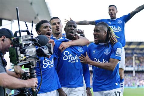 Everton 1.